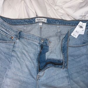 NWT Abercrombie & Fitch Jeans